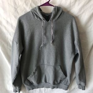 Grey sweatshirt